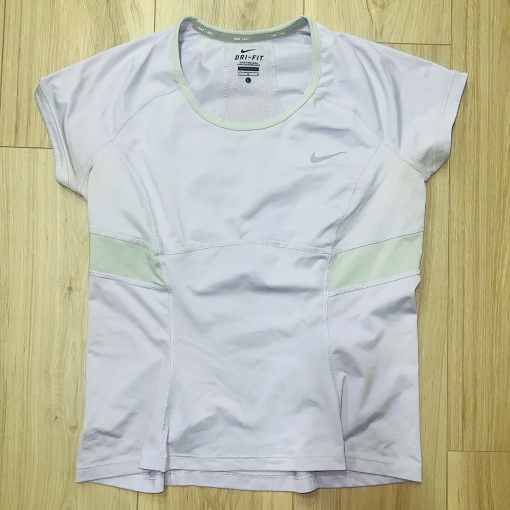 Nike Dri-FIT Tennis Lavender Sports Set - Skort (sz M) and Shirt (sz L) - Picture 7 of 11